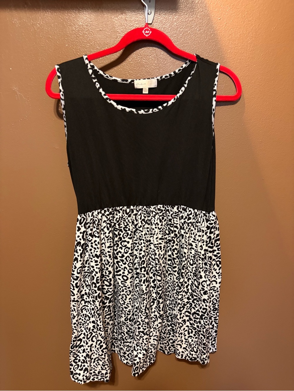 Black & White Leopard Print Sleeveless Dress